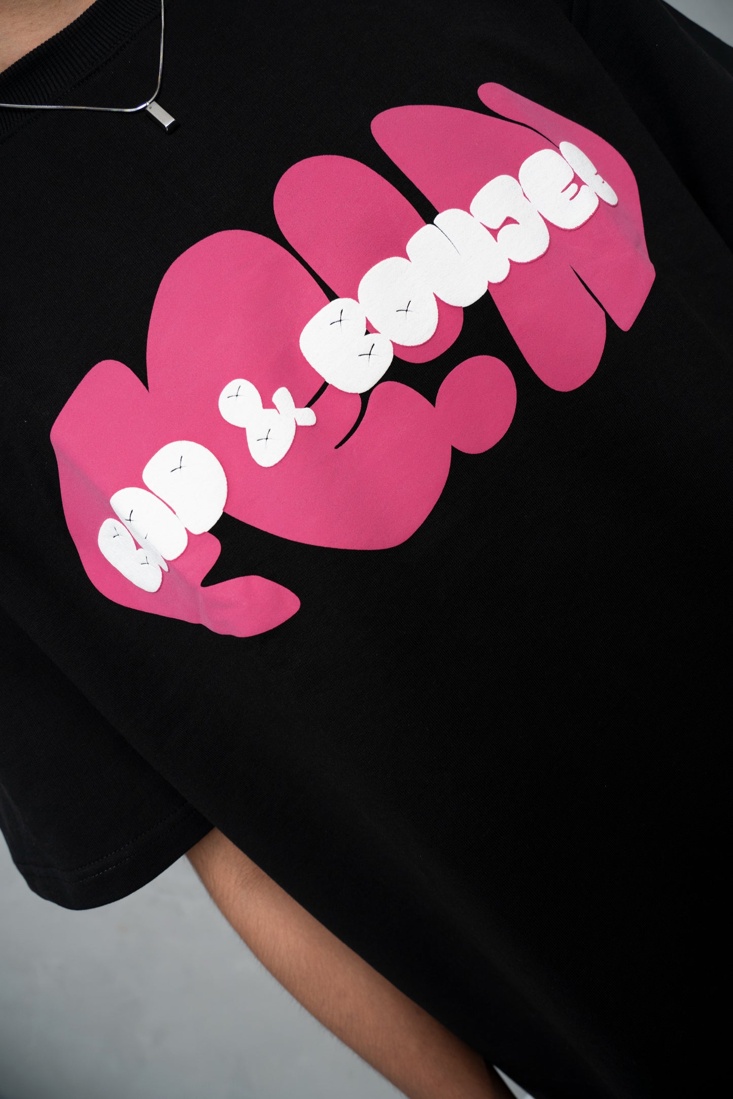 Fein Black Oversized T-shirt