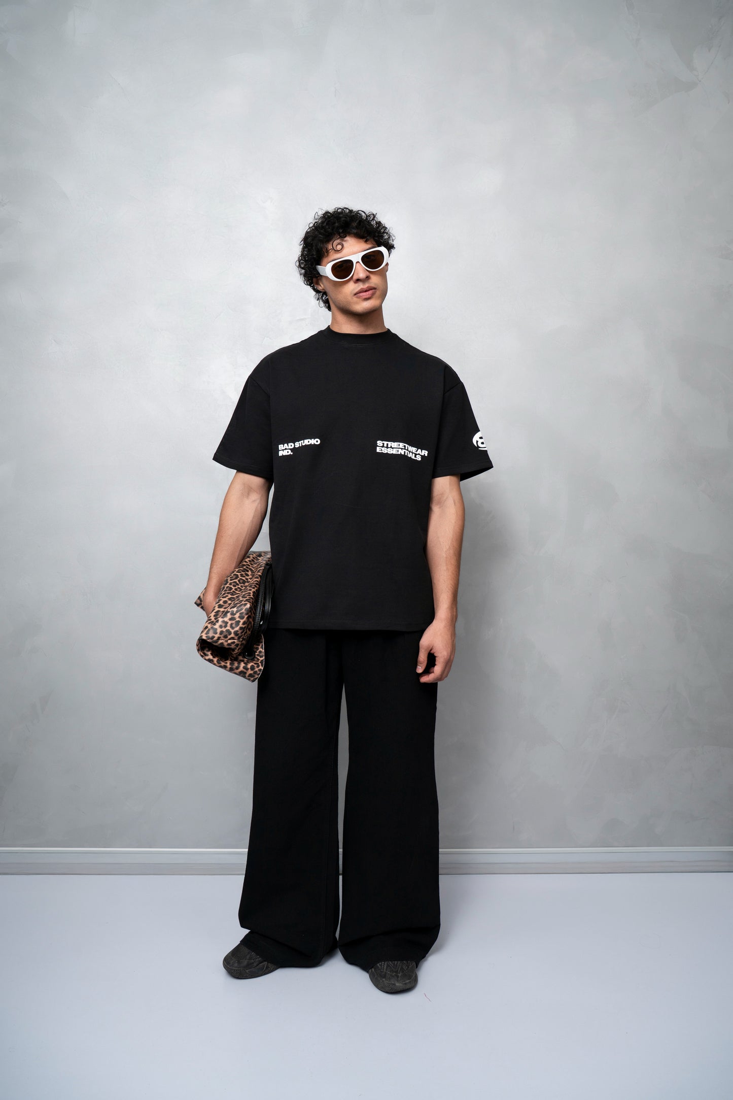 B&B Essential Black Oversized T-shirt